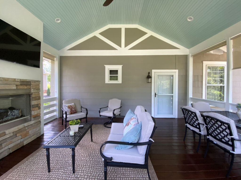 Screened Porch