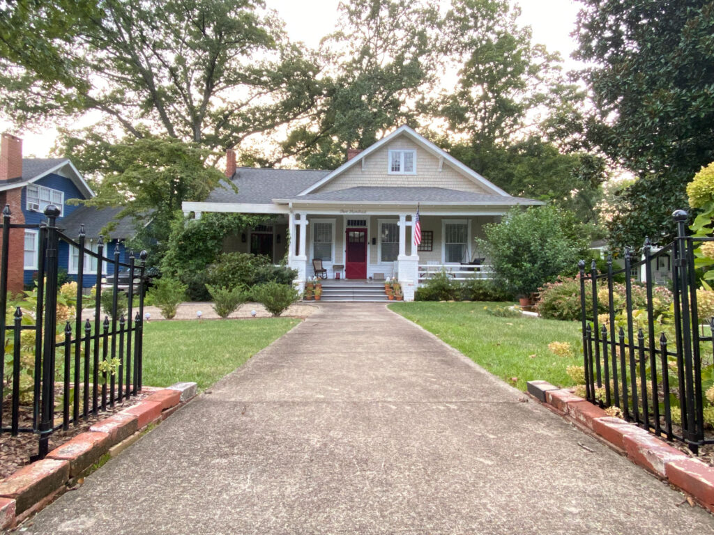 Curb Appeal: Iron Picket Fence