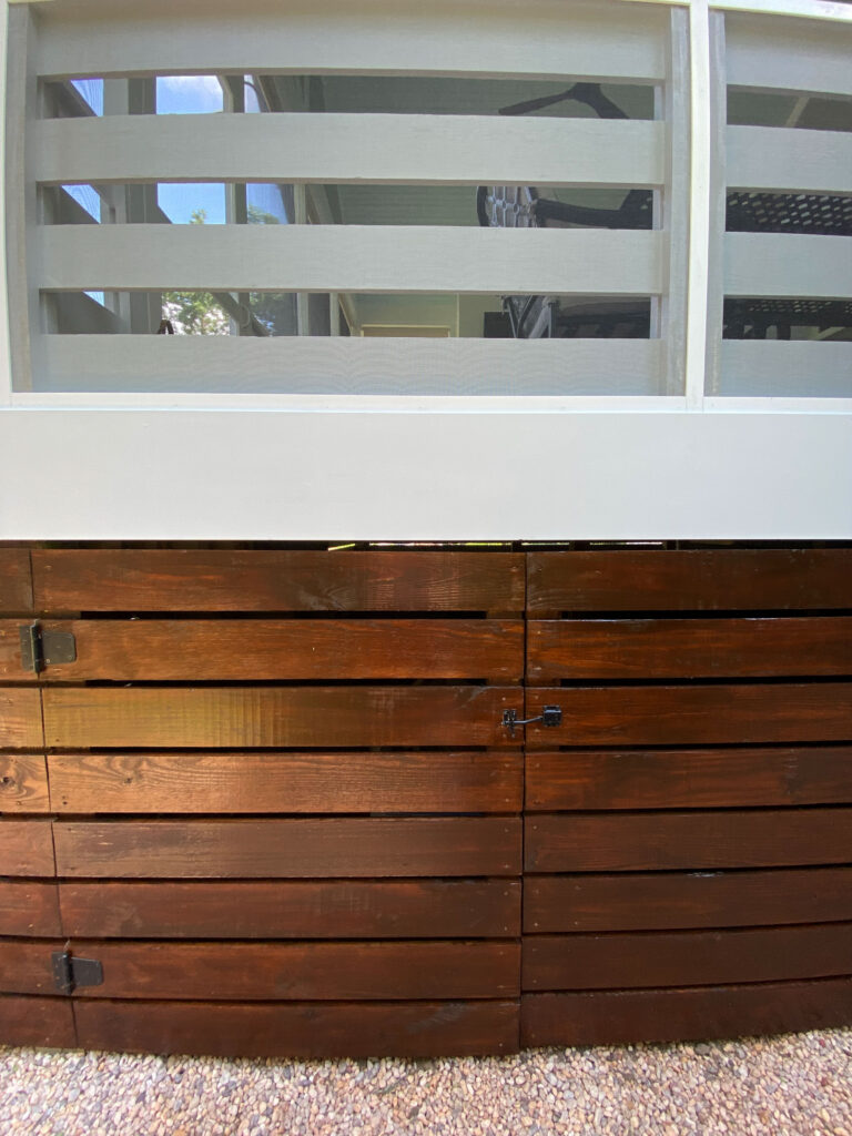 Stained Underpinning